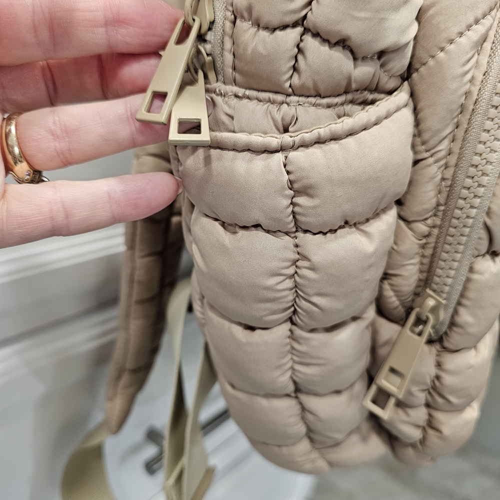 Simply Southern Quilted Beige Backpack - Picture 10 of 10